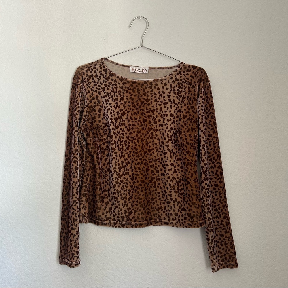 90’s Leopard Print Velvet Long Sleeve Top